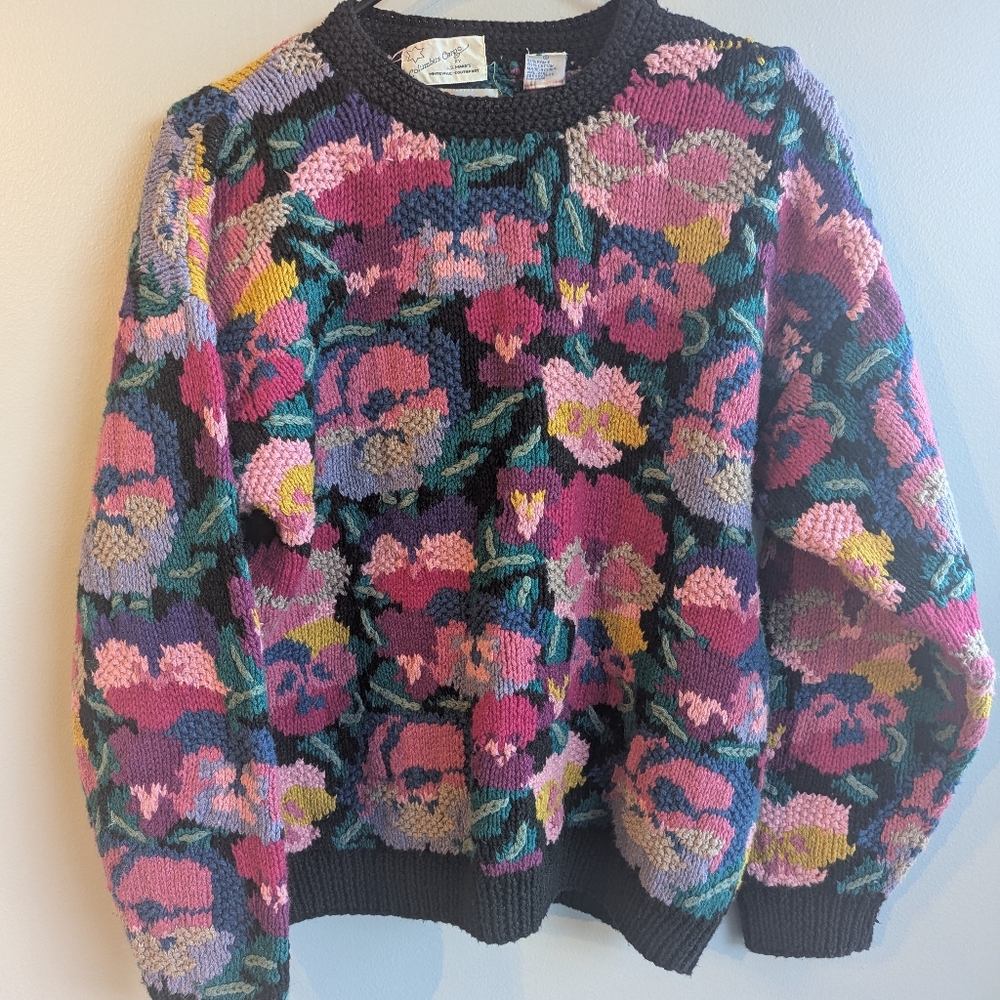Vintage Columbus Cargo Pansies Novelty Knitted Sweater